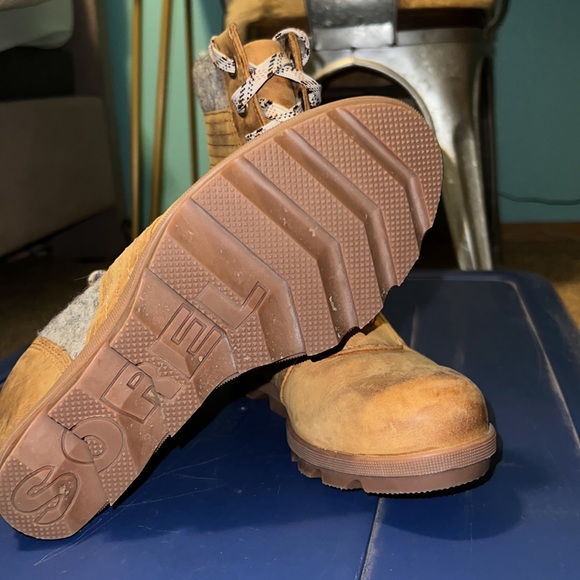 Sorel Joan of Arc Tie up Wedges - Picture 4 of 5